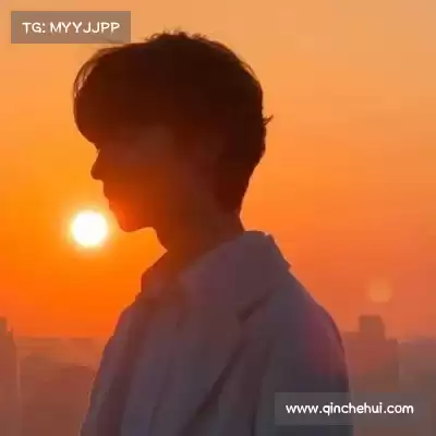 卫卉诗